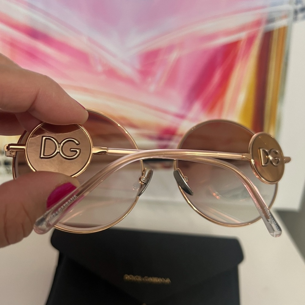 Dolce and Gabbana Authentic New rose gold sunglasses. - Picture 8 of 15
